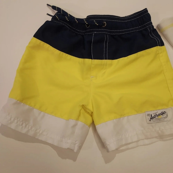 Carter's Baby Boy Captain Adorable Swimsuit Truck and Rashguard Set in Size 24M - Picture 5 of 7